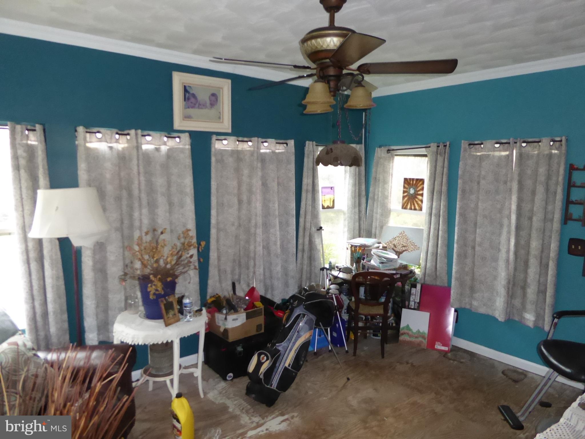 RUNNING MEAD - Residential