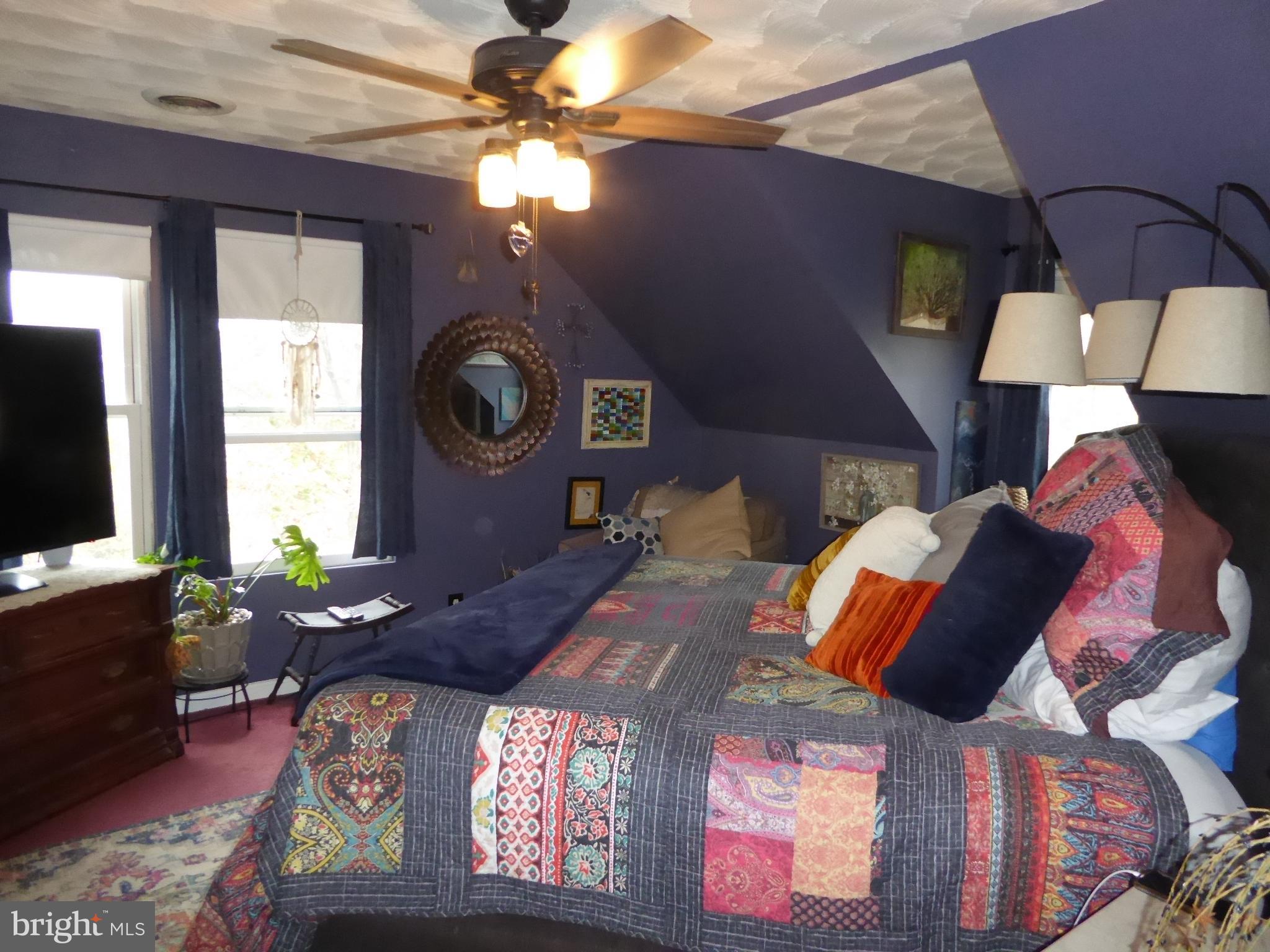 RUNNING MEAD - Residential