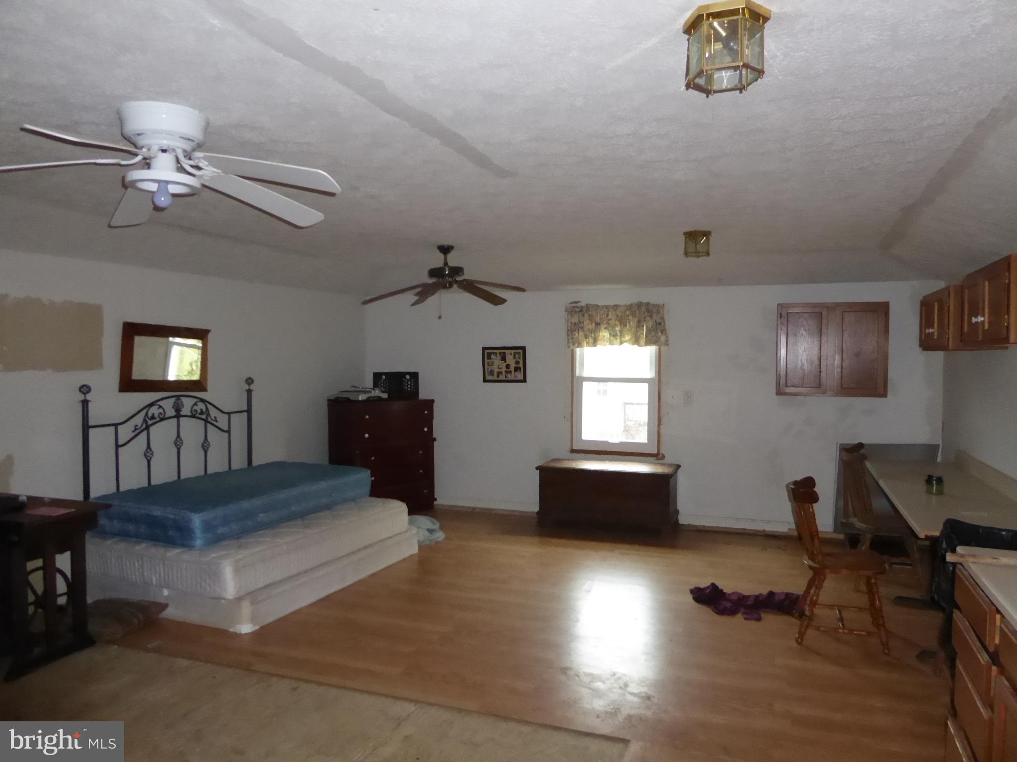 RUNNING MEAD - Residential