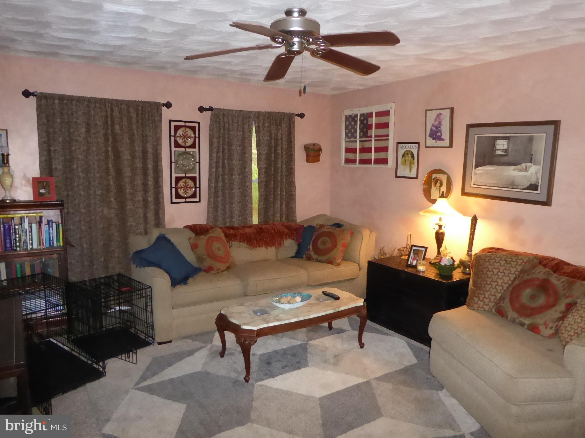 RUNNING MEAD - Residential