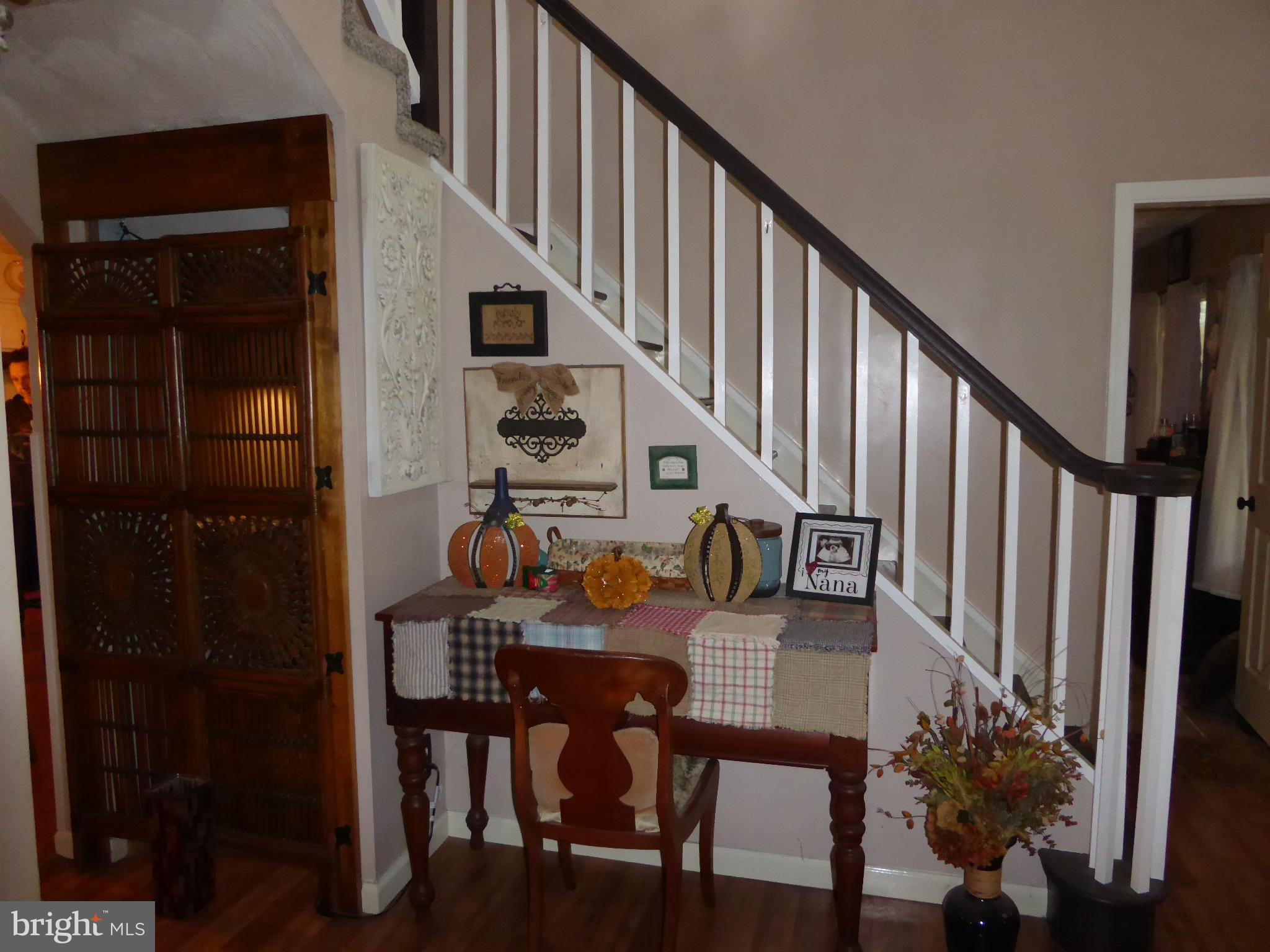 RUNNING MEAD - Residential