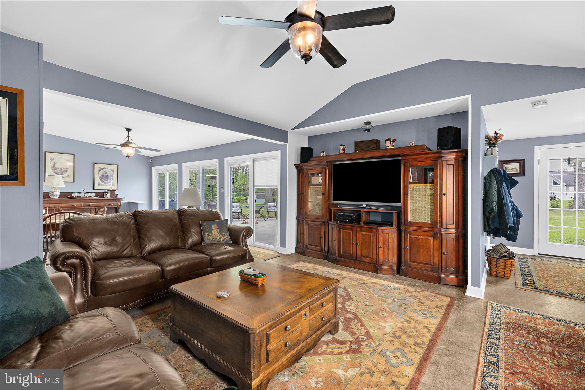 LINCREST - Residential