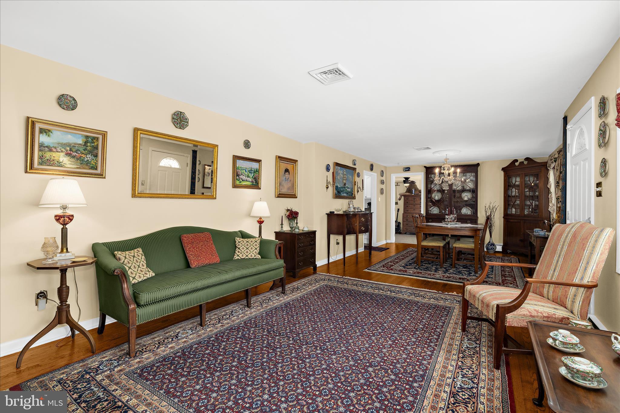 LINCREST - Residential