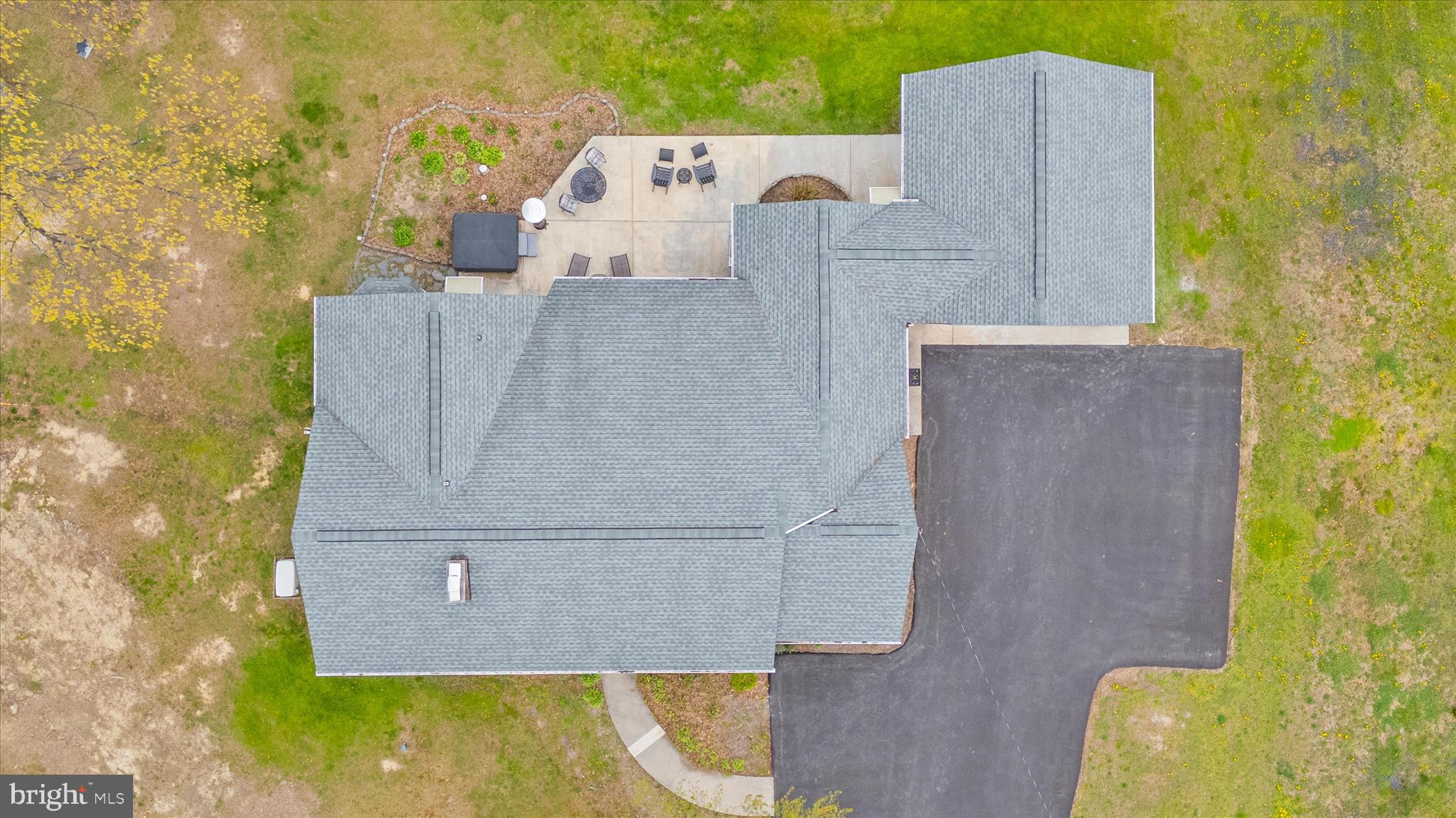 LINCREST - Residential