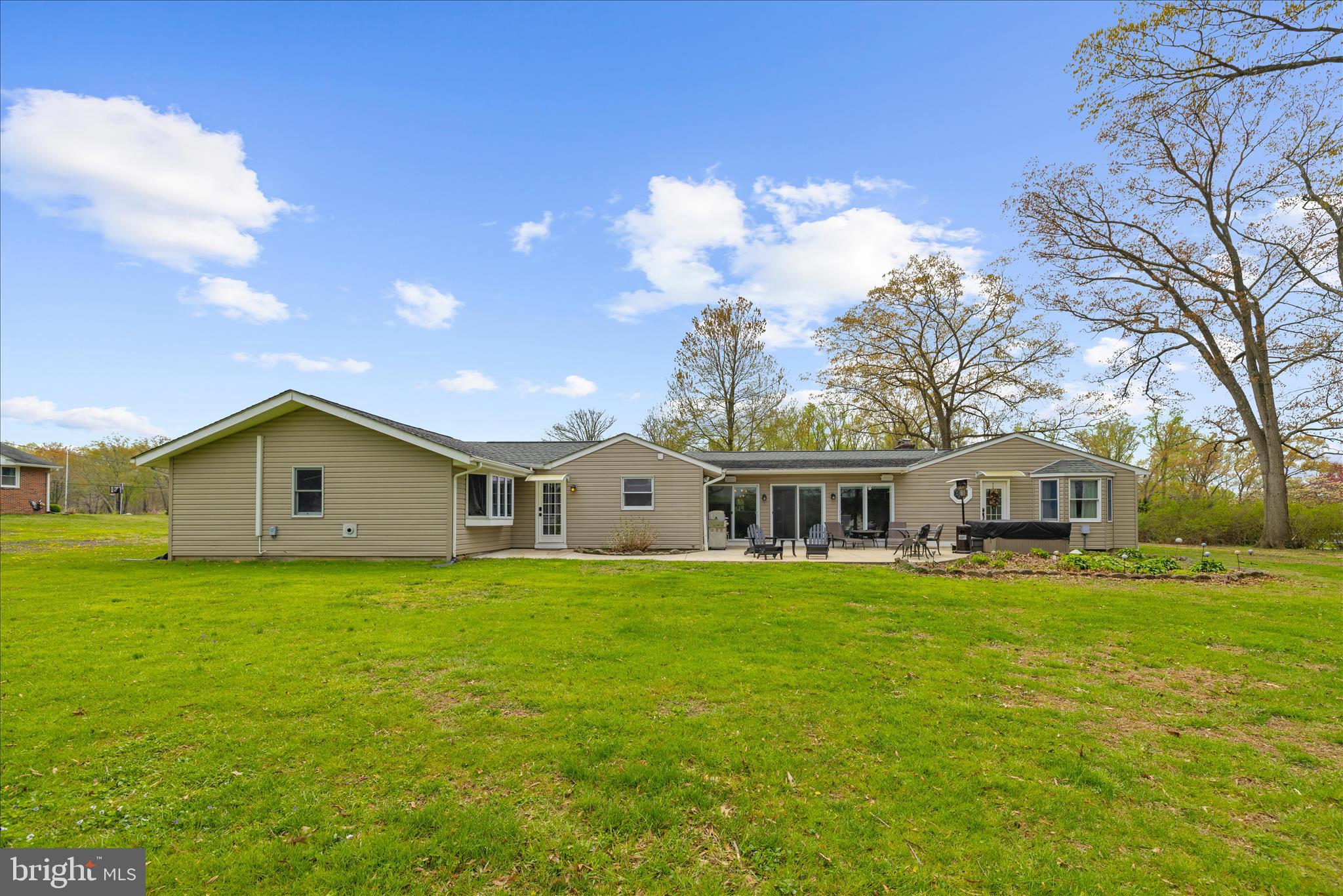 LINCREST - Residential