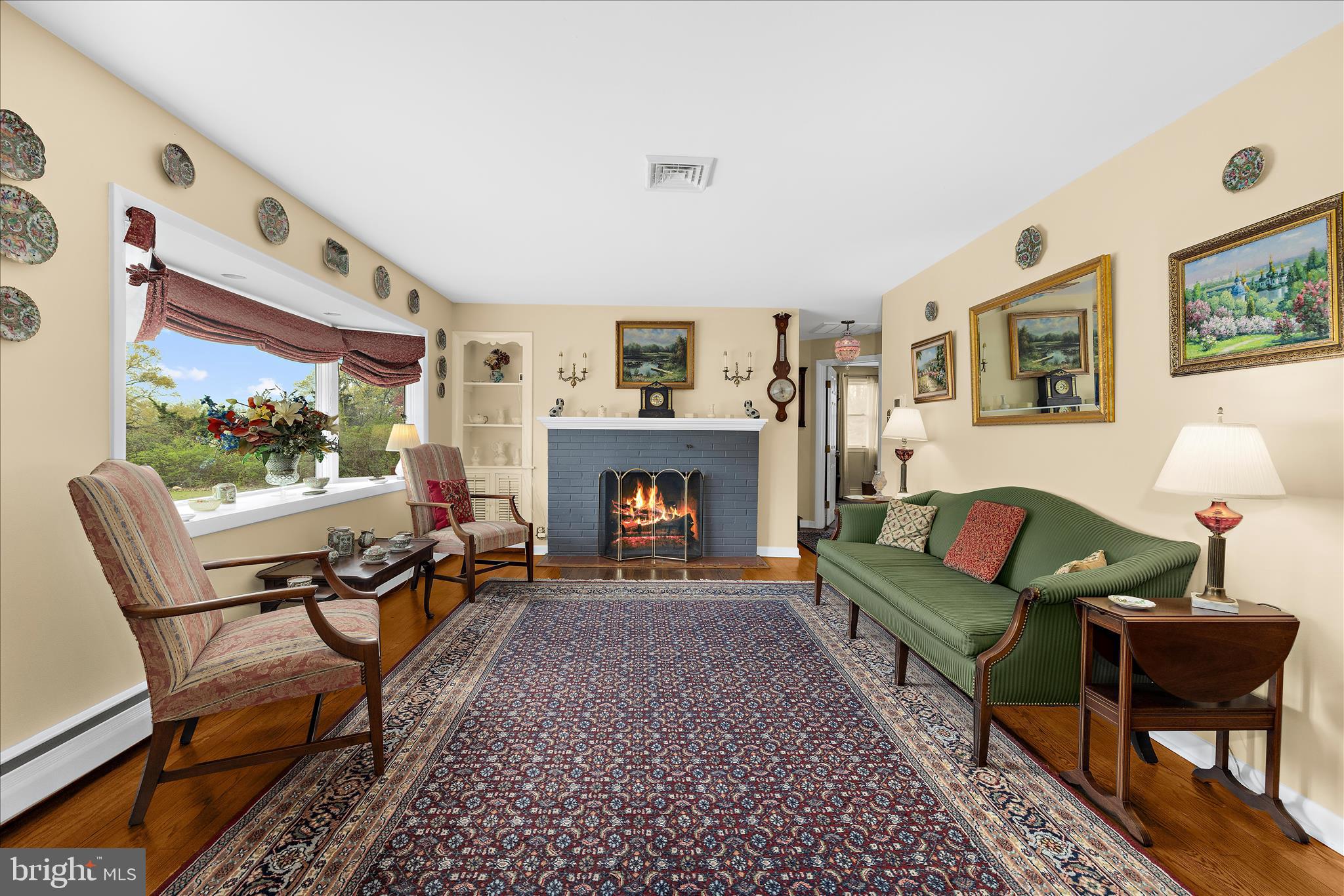 LINCREST - Residential