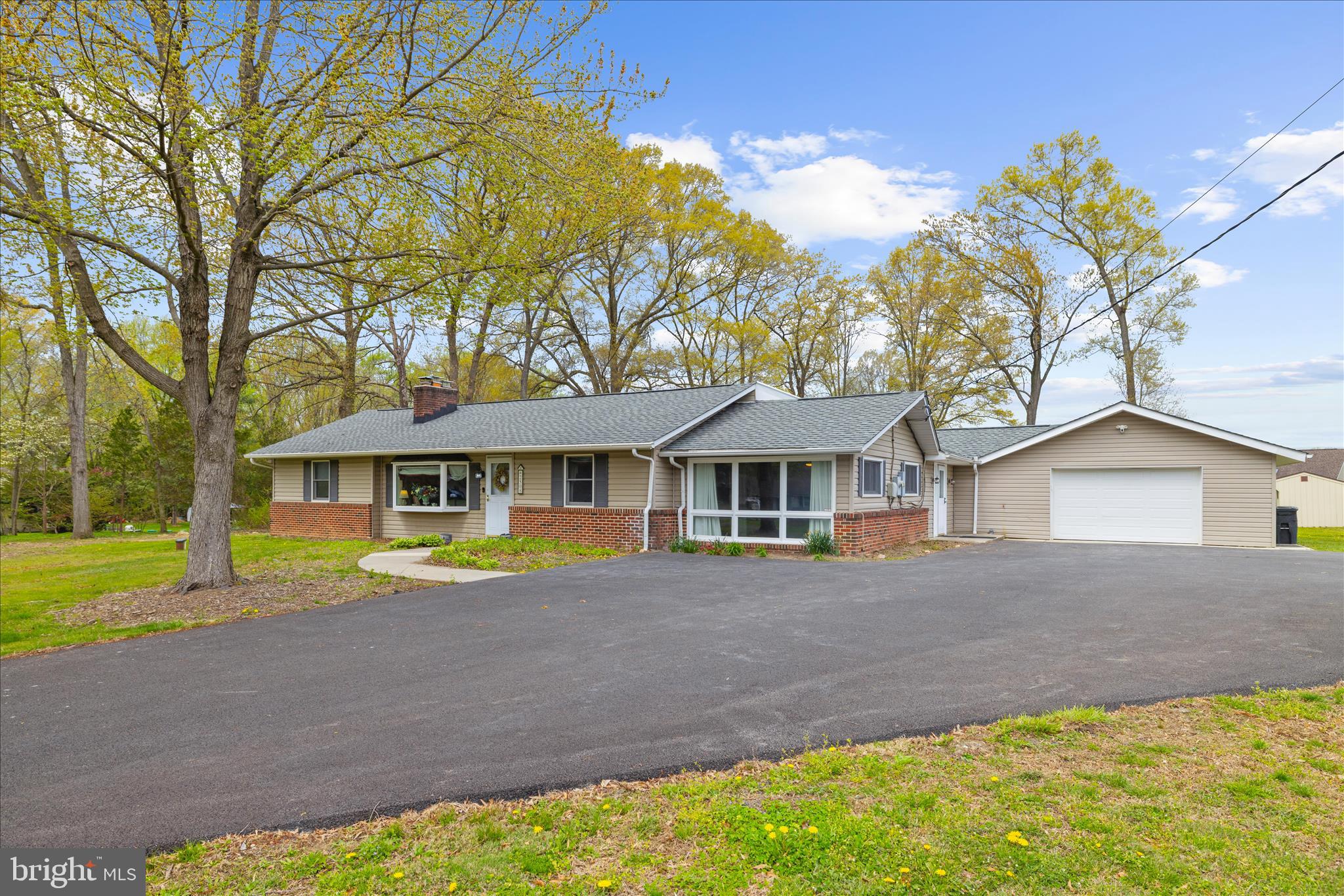 LINCREST - Residential