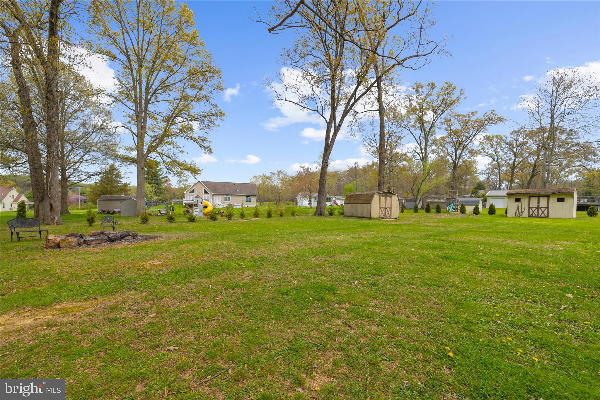 LINCREST - Residential