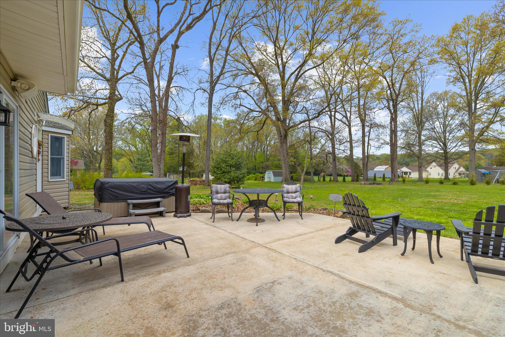 LINCREST - Residential