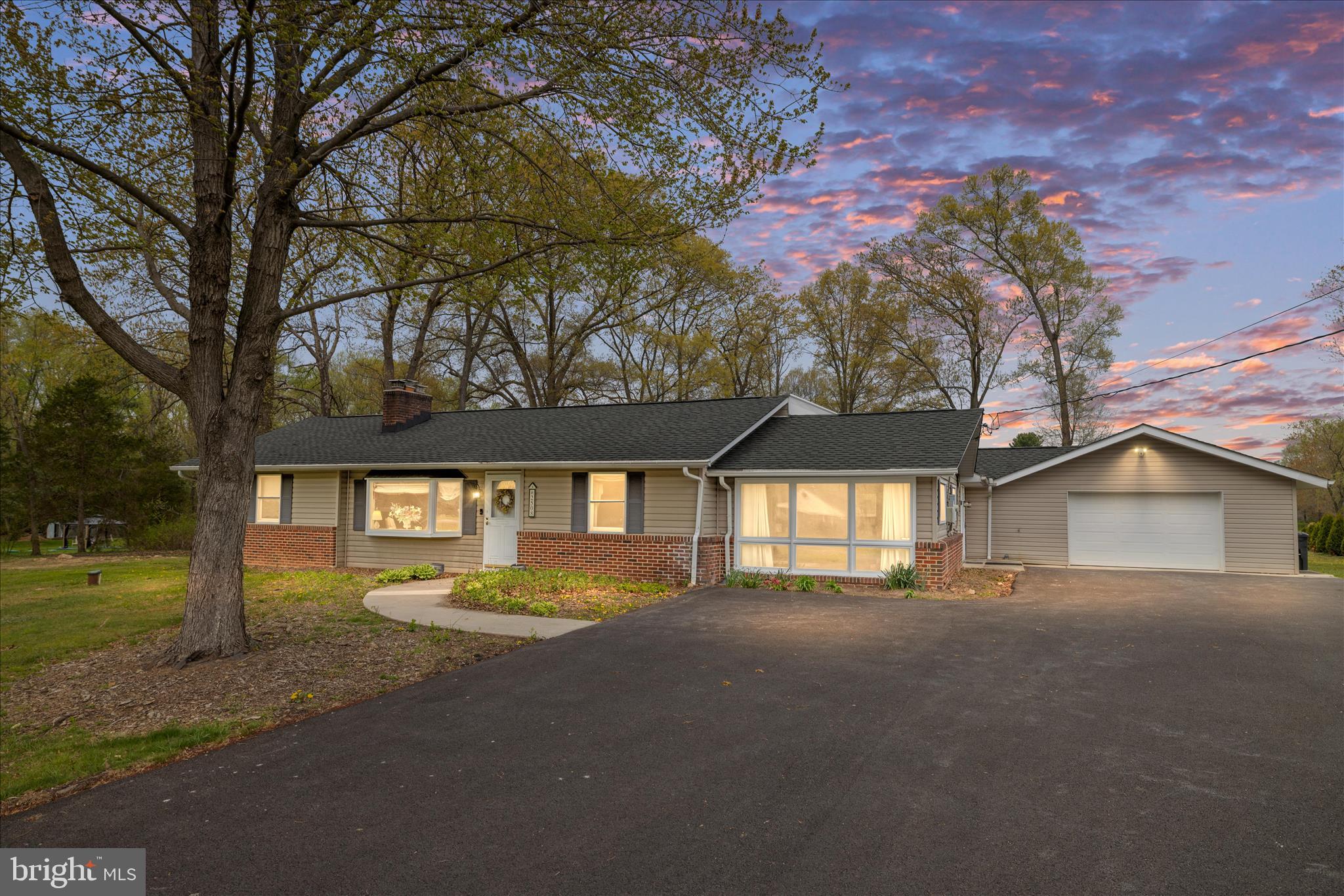 LINCREST - Residential