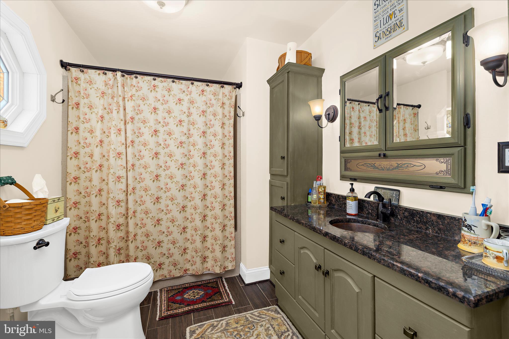 LINCREST - Residential