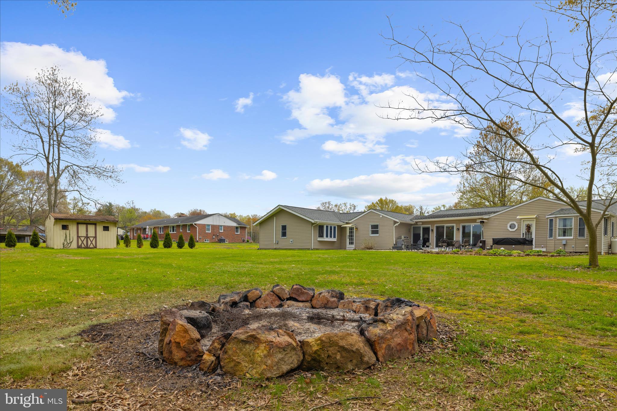 LINCREST - Residential