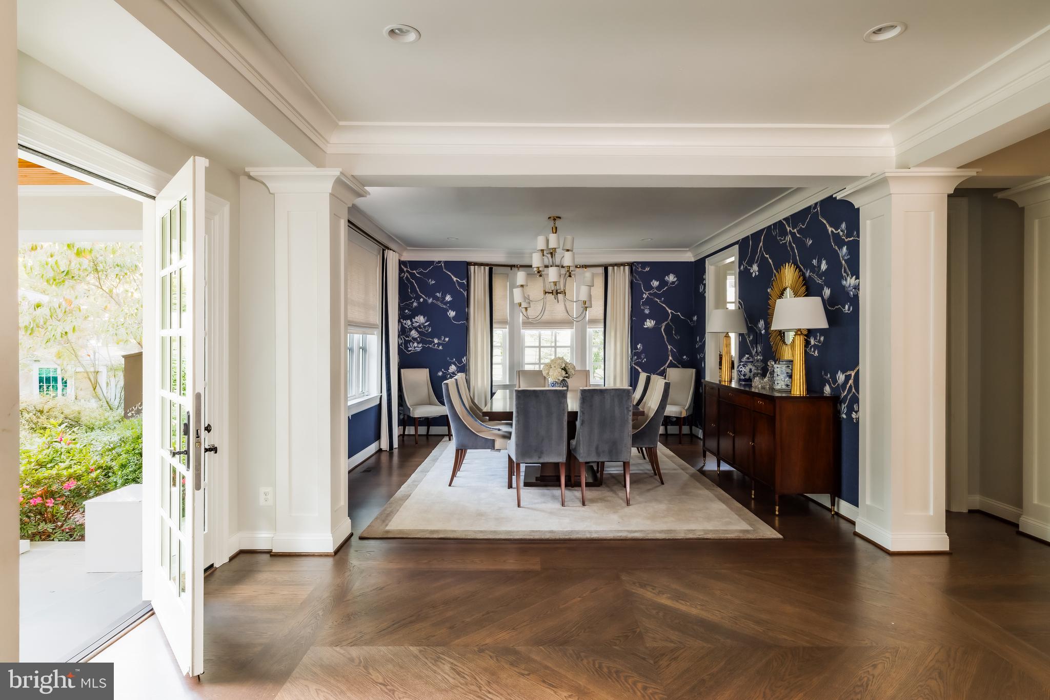 CLEVELAND PARK - Residential