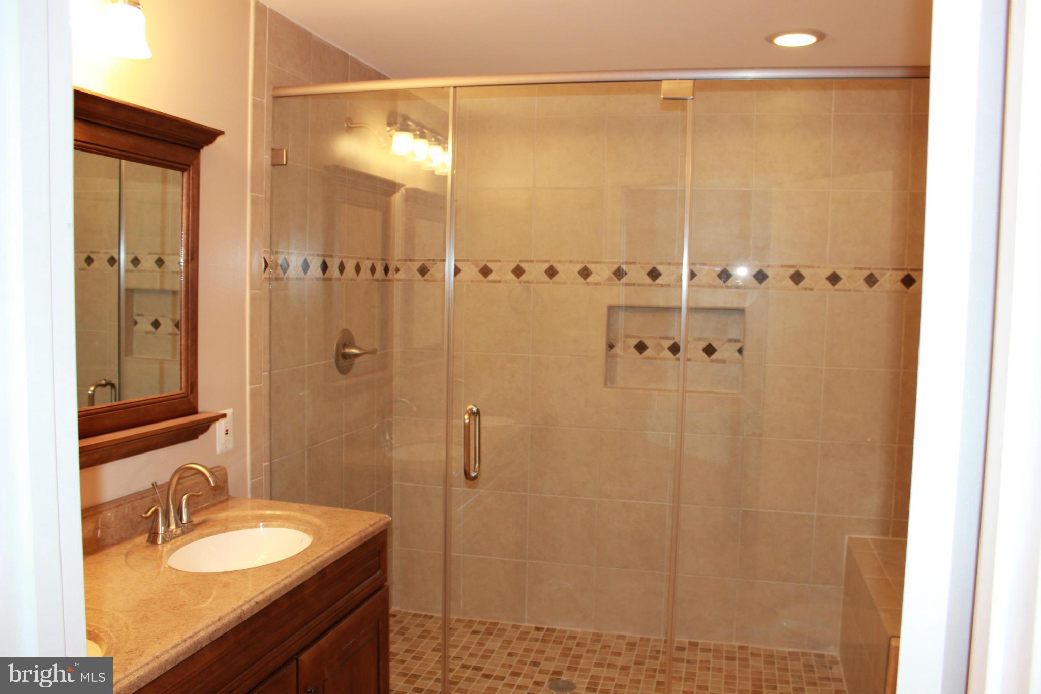 HEATHERBROOK - Residential Lease