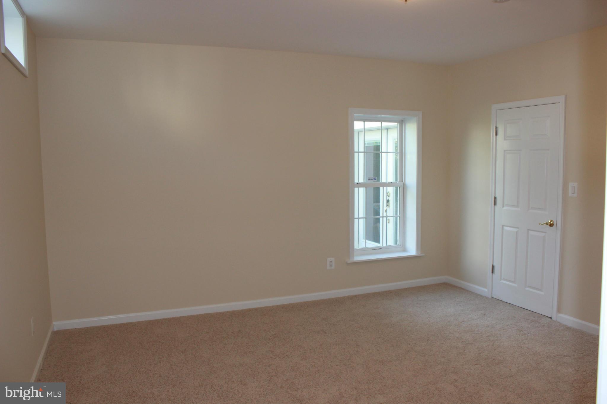 HEATHERBROOK - Residential Lease