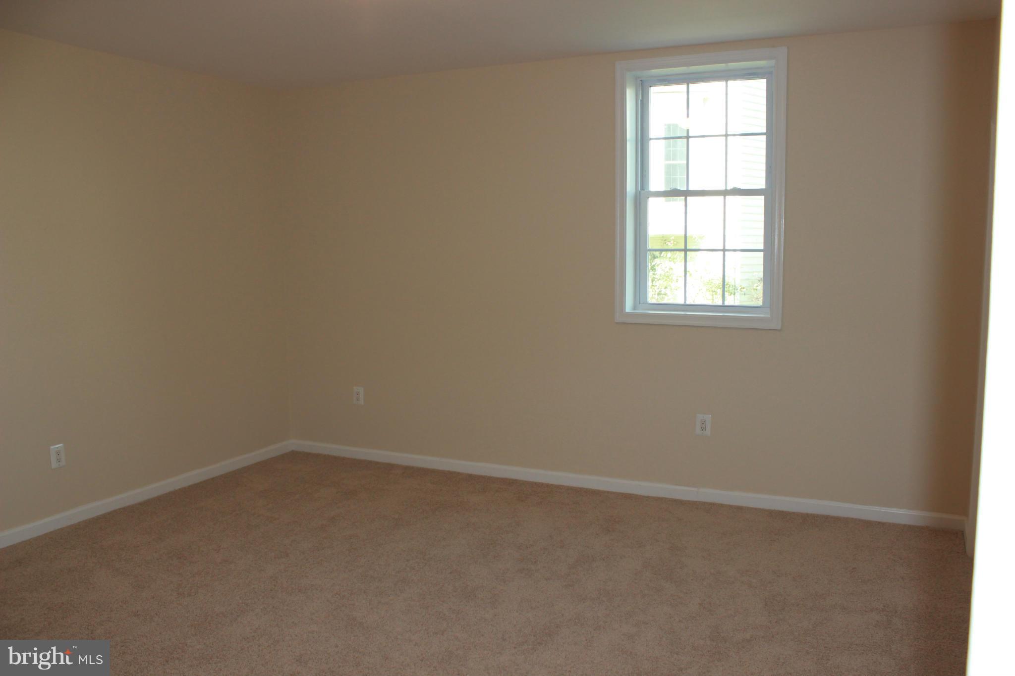 HEATHERBROOK - Residential Lease