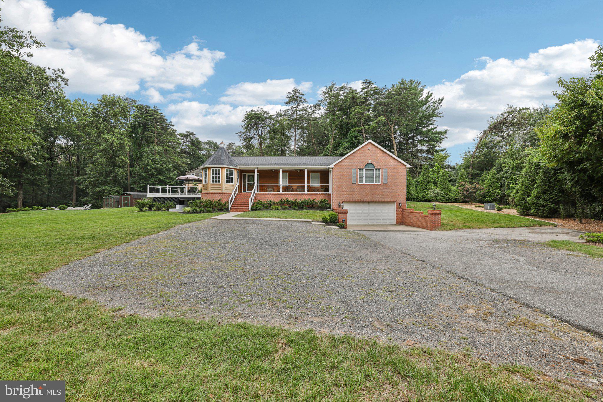 1912 MONTEVIDEO ROAD