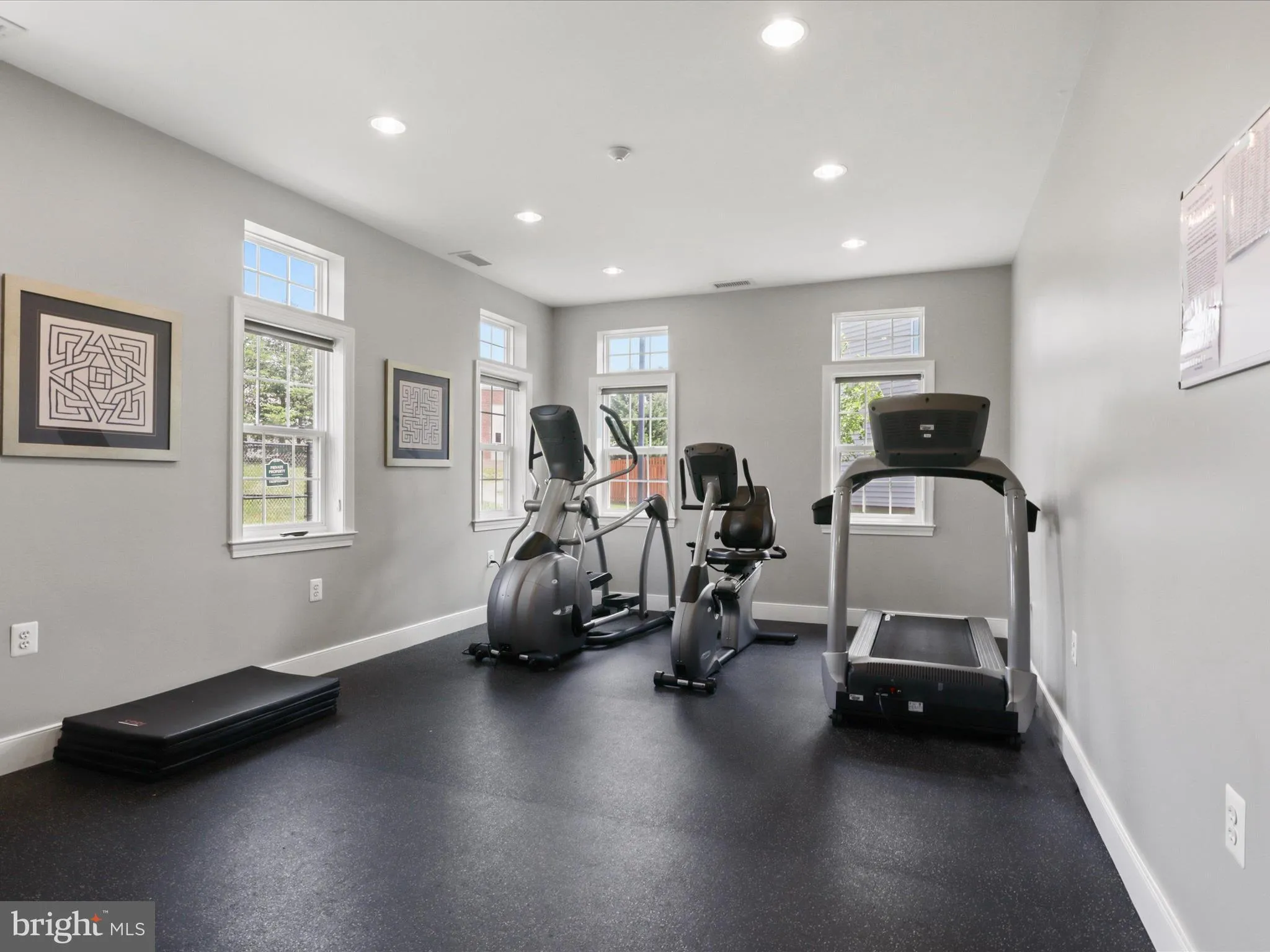 Manassas, Virginia 20110, United States, 3 Bedrooms Bedrooms, ,2 BathroomsBathrooms,Residential,Active,186250