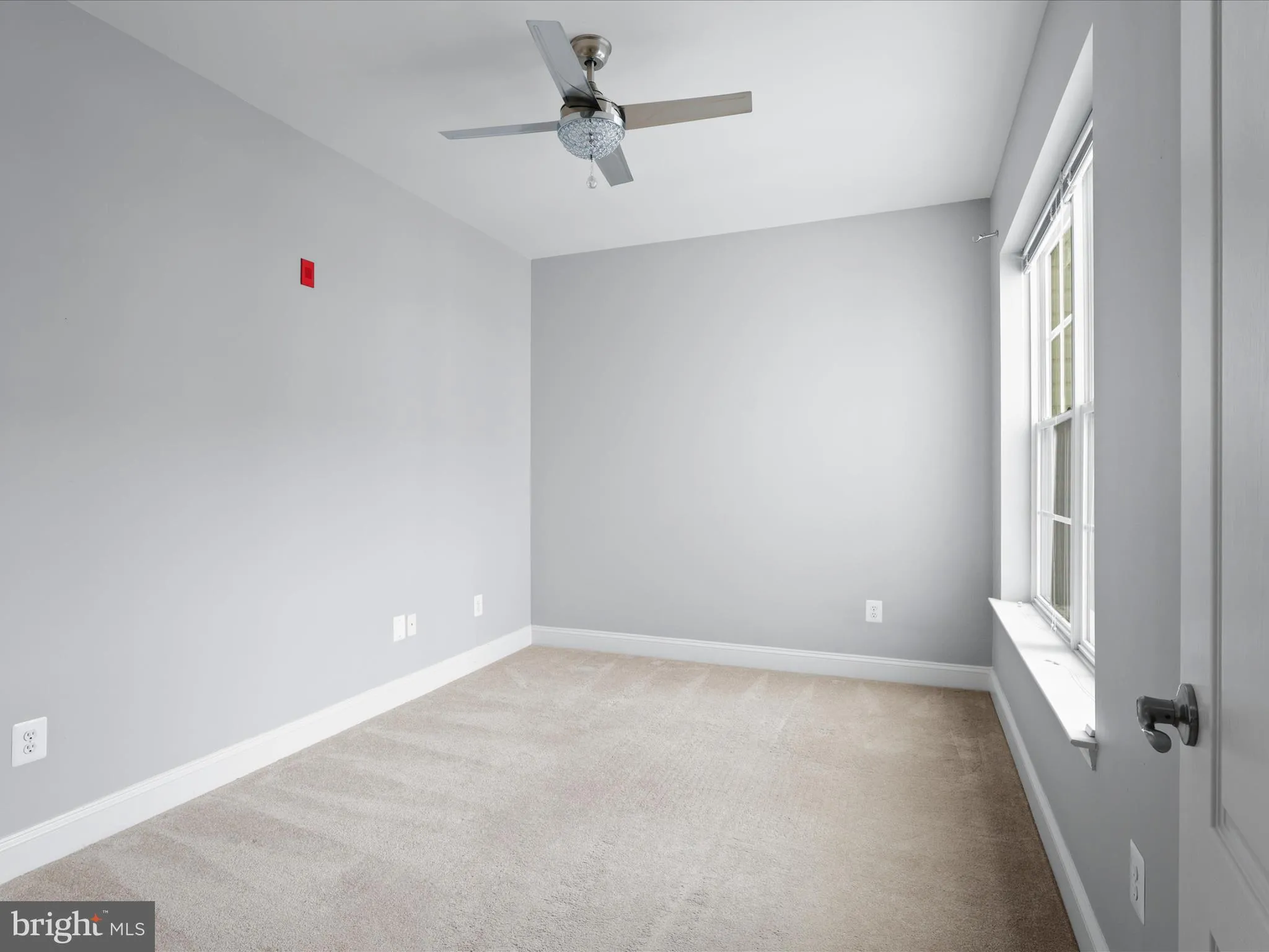 Manassas, Virginia 20110, United States, 3 Bedrooms Bedrooms, ,2 BathroomsBathrooms,Residential,Active,186250