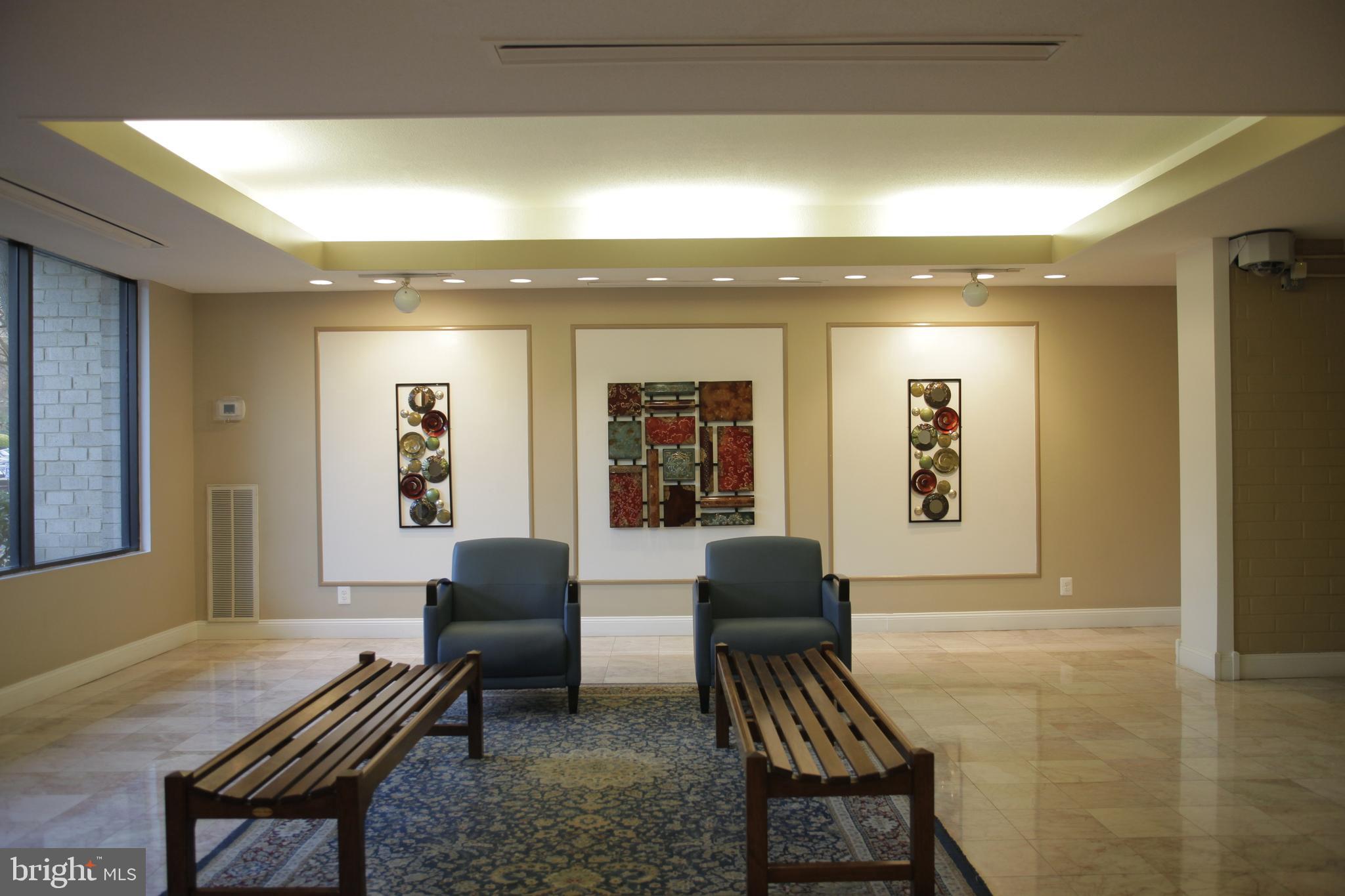 WOODLAKE TOWERS - Residential