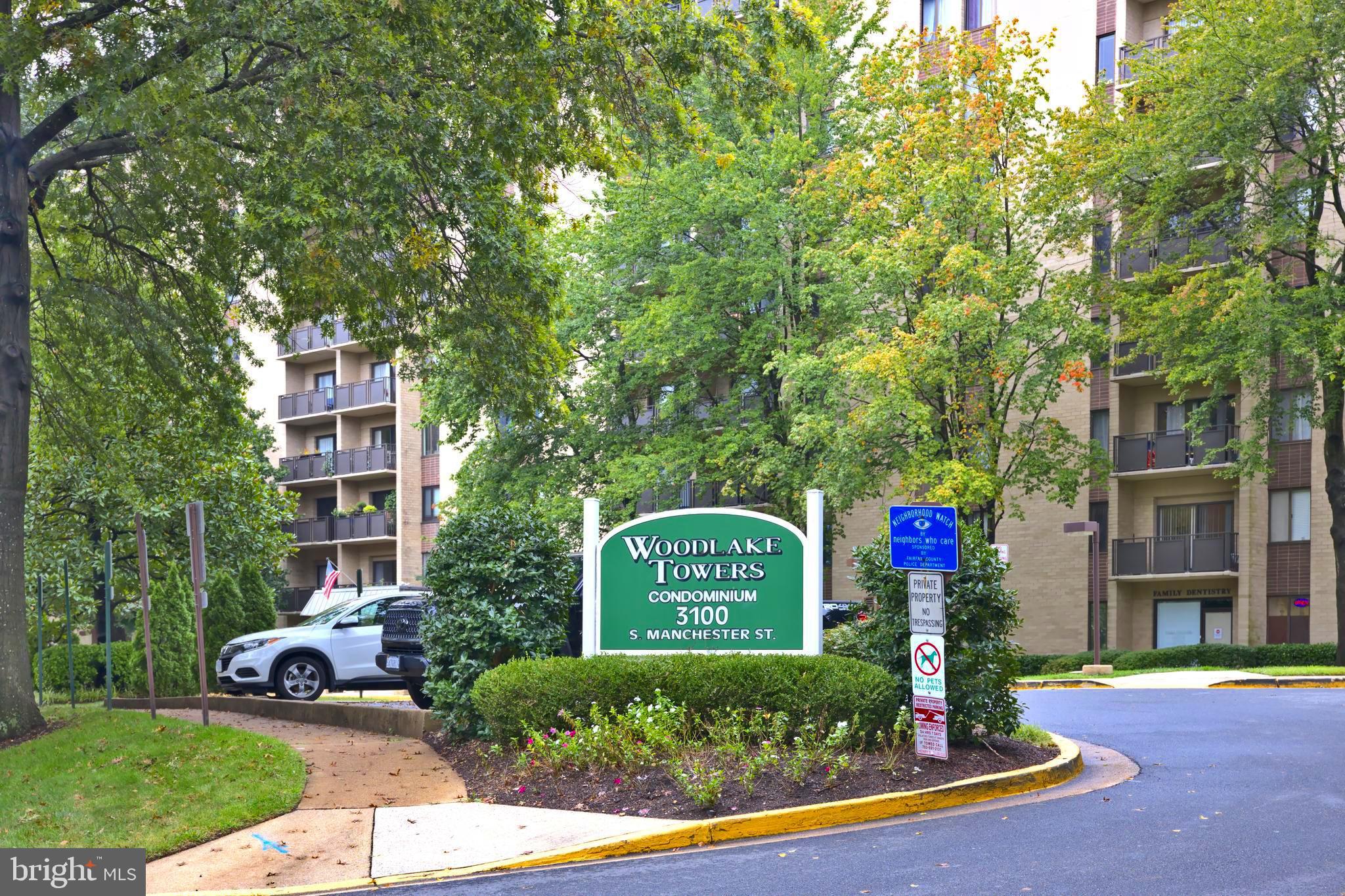 WOODLAKE TOWERS - Residential