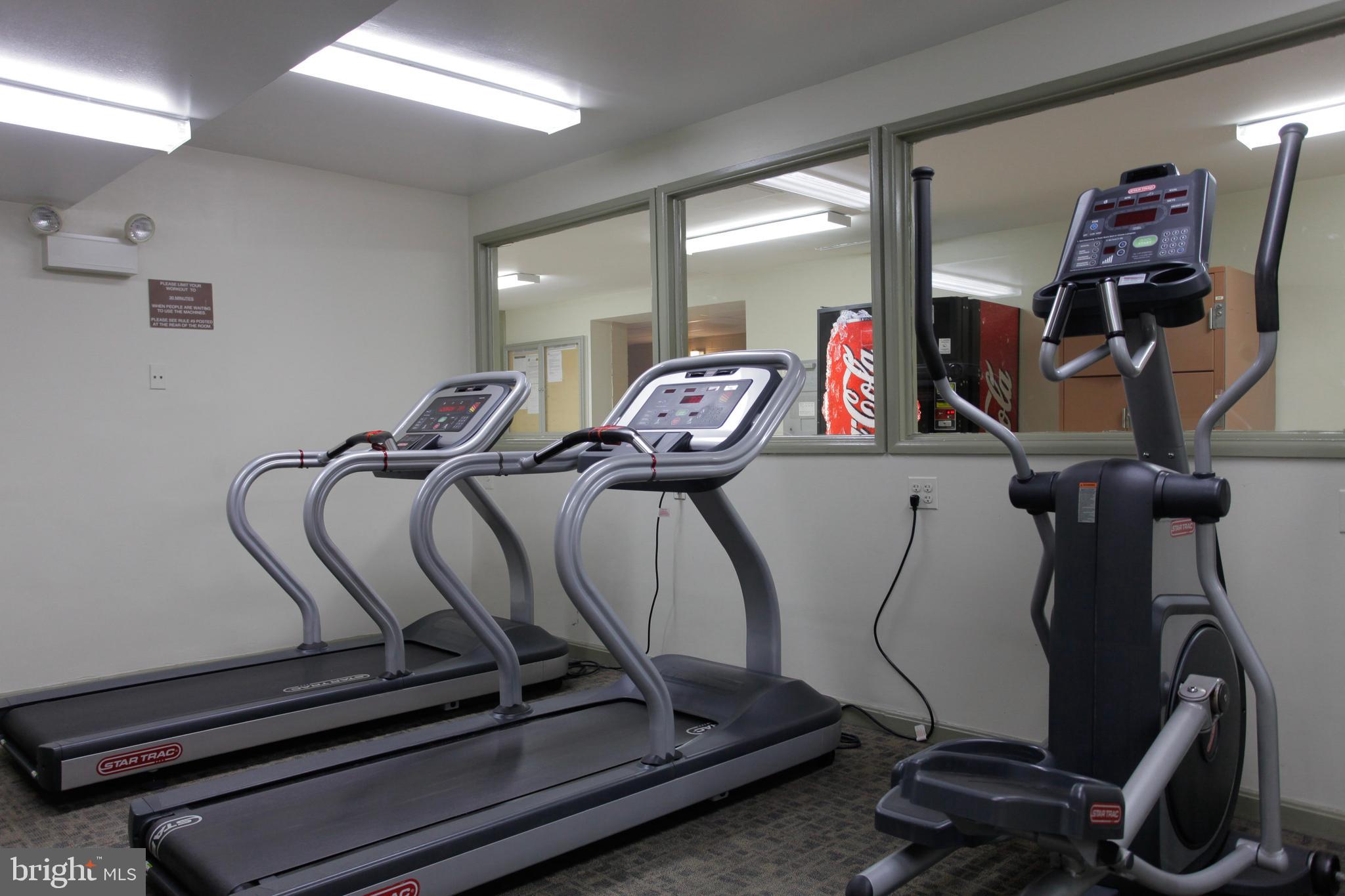 WOODLAKE TOWERS - Residential