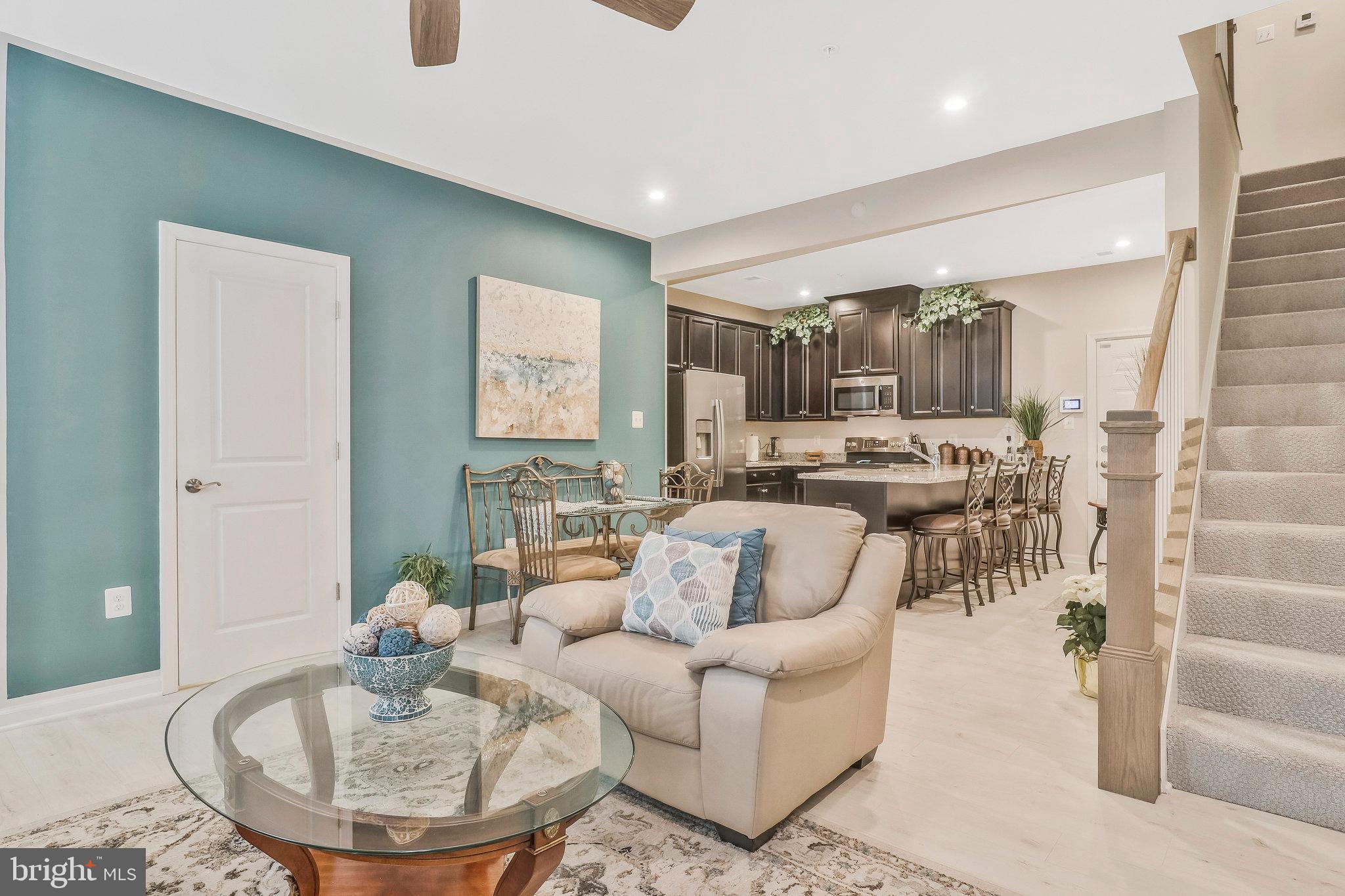 GLENN DALE COMMONS - Residential