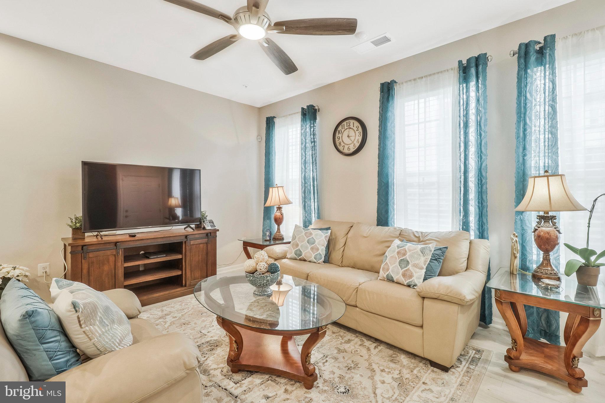 GLENN DALE COMMONS - Residential