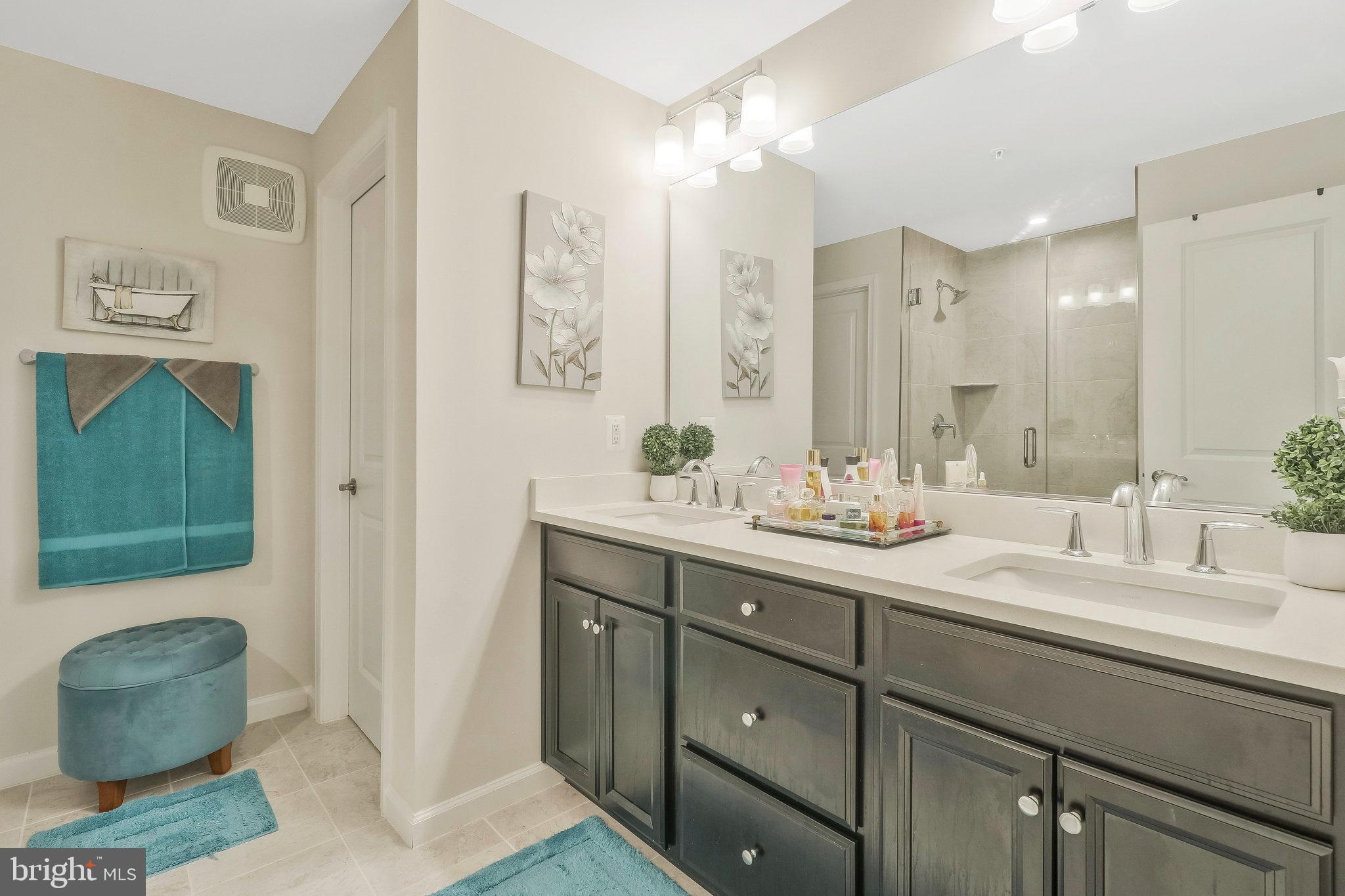 GLENN DALE COMMONS - Residential