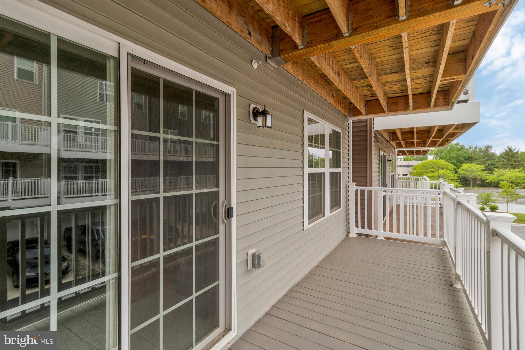 GLENN DALE COMMONS - Residential