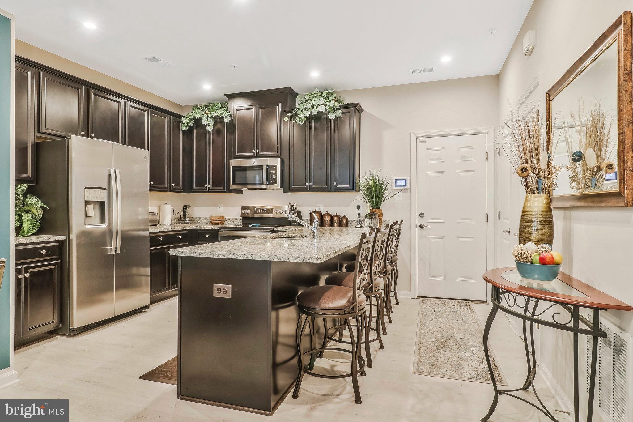 GLENN DALE COMMONS - Residential