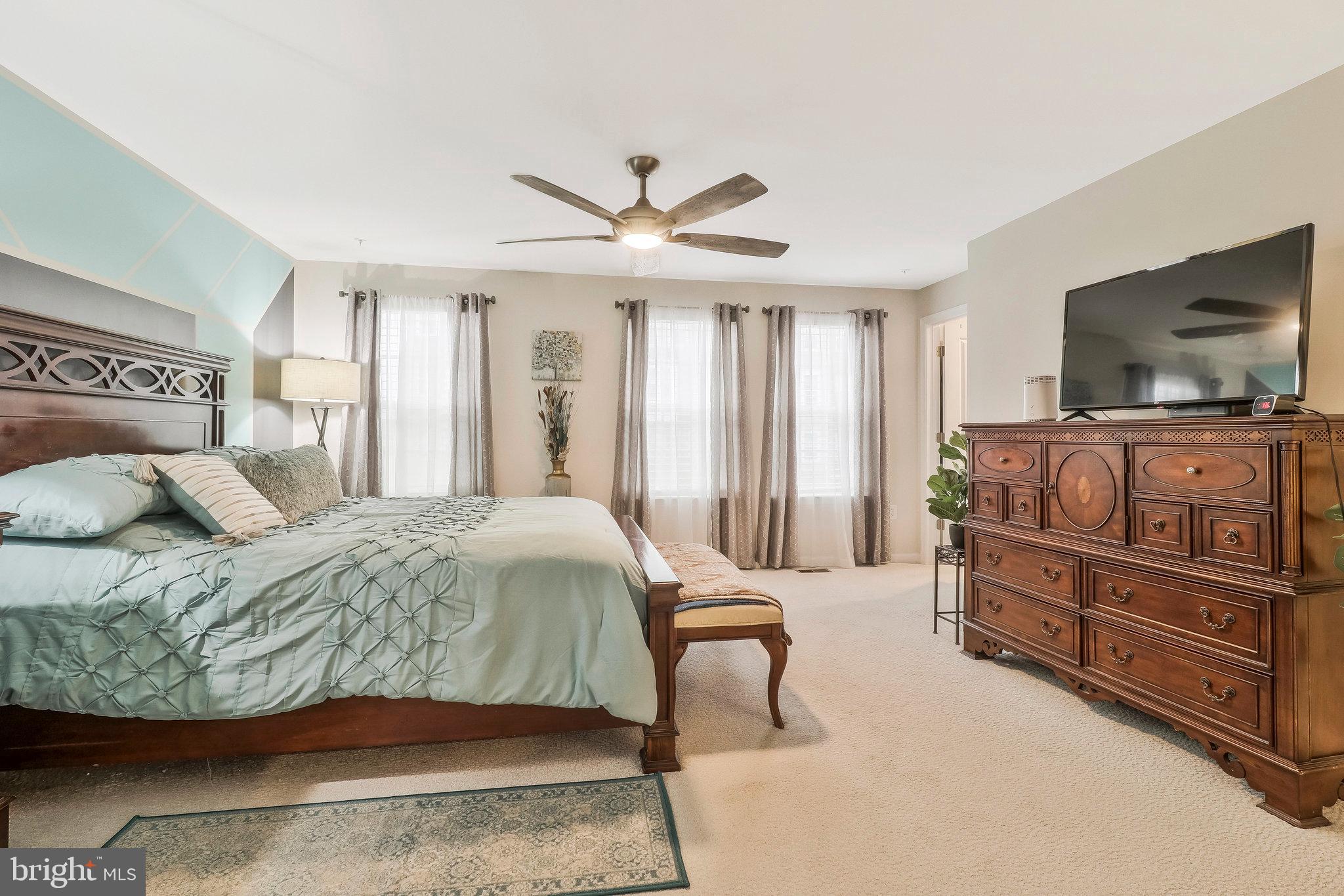 GLENN DALE COMMONS - Residential