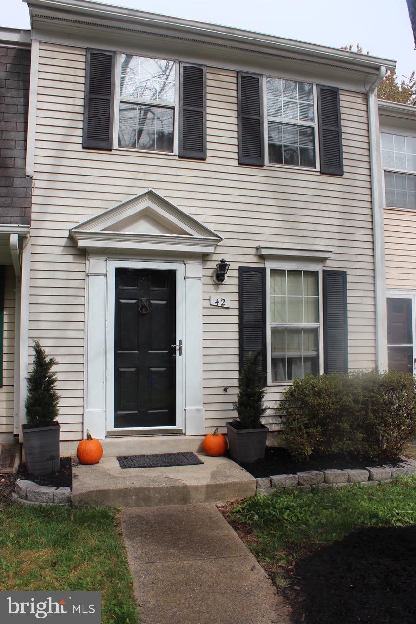 COUNTRYSIDE - Residential