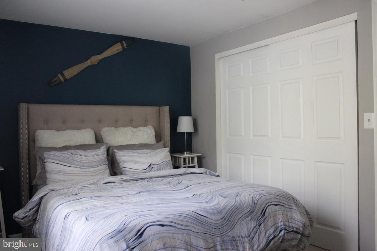 COUNTRYSIDE - Residential