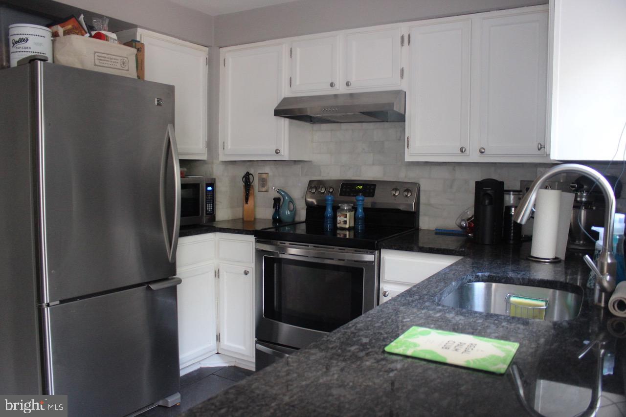 COUNTRYSIDE - Residential