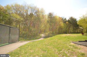 COUNTRYSIDE - Residential