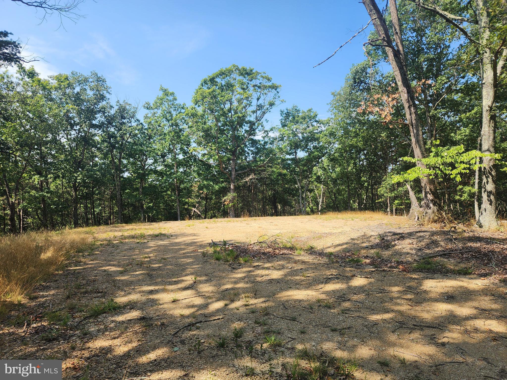 DEER RIDGE ESTATES - Land