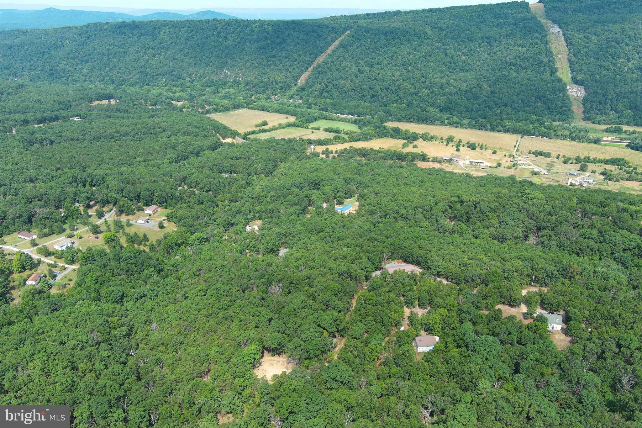 DEER RIDGE ESTATES - Land