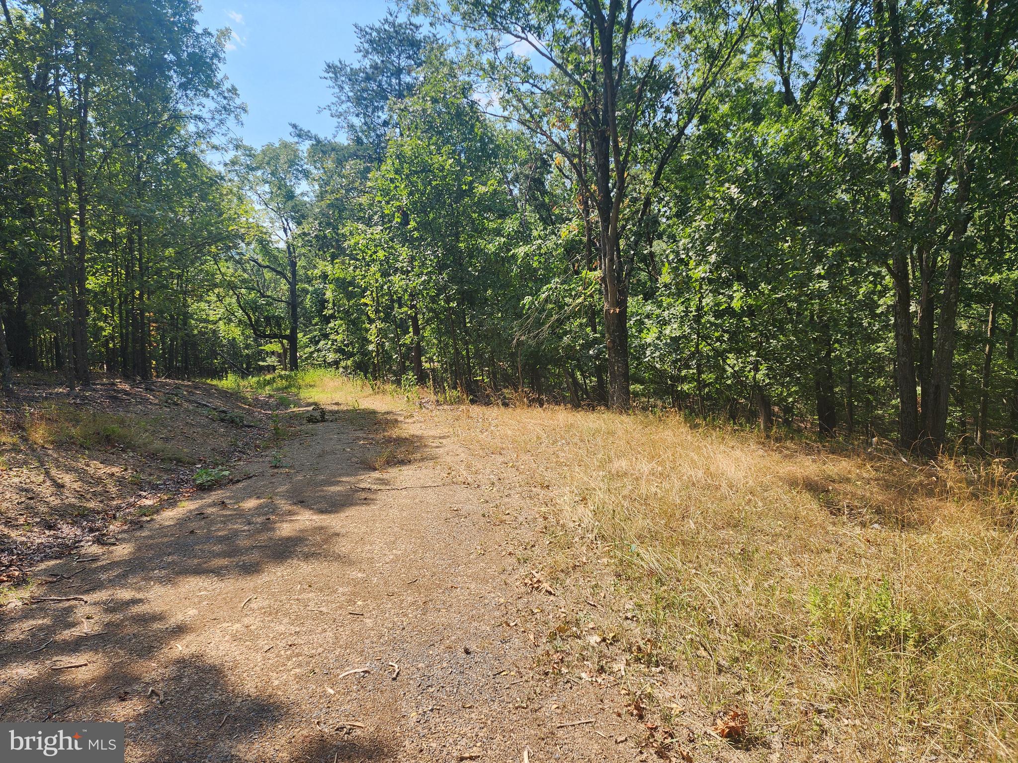 DEER RIDGE ESTATES - Land