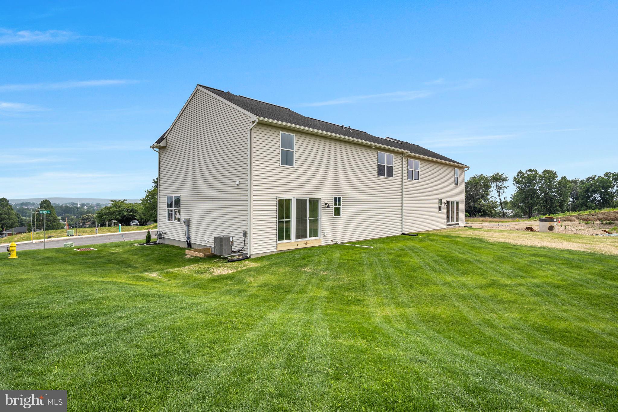 4 MELROSE LANE 041-11
