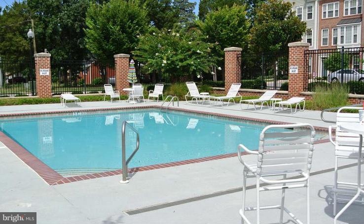 EDELEN STATION - Residential Lease