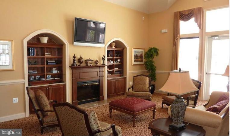 EDELEN STATION - Residential Lease