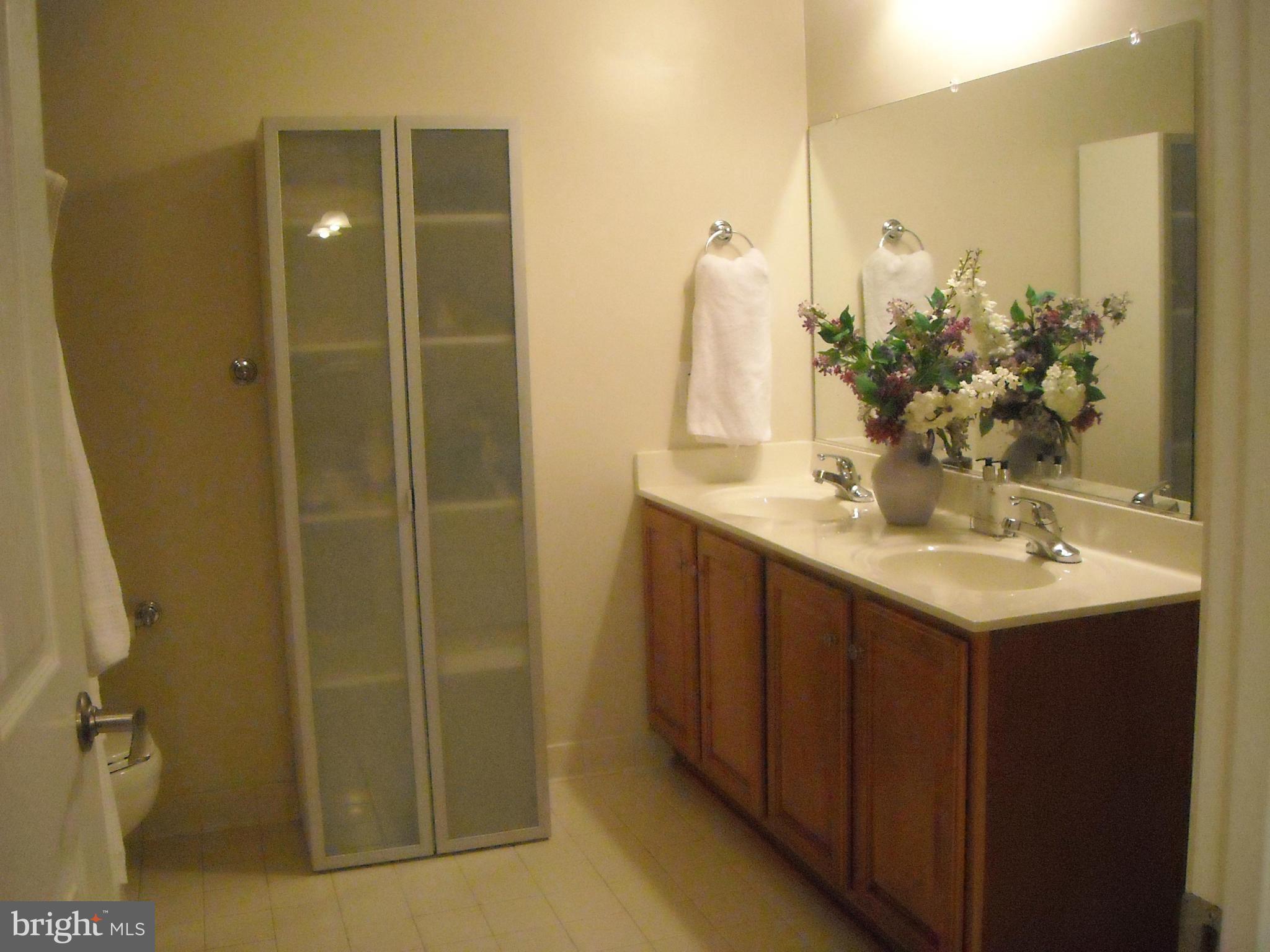 EDELEN STATION - Residential Lease