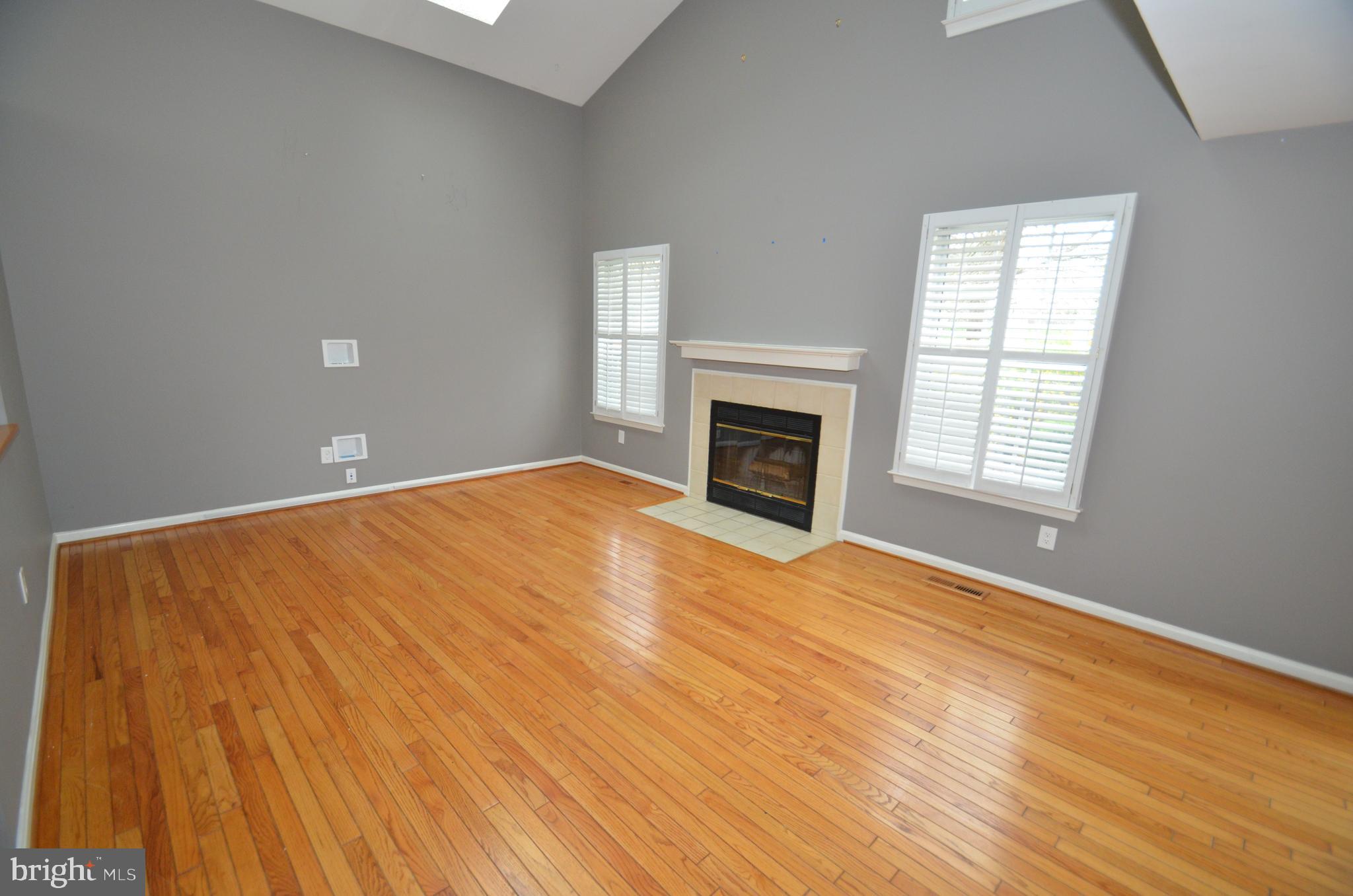 KINGSTOWNE - Residential Lease