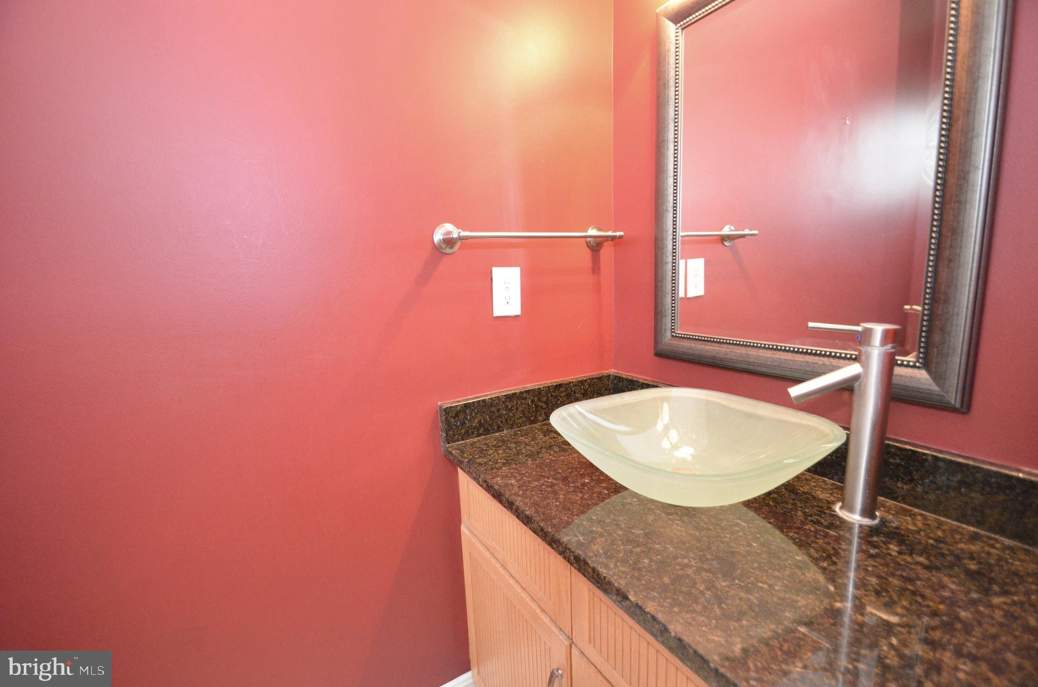 KINGSTOWNE - Residential Lease