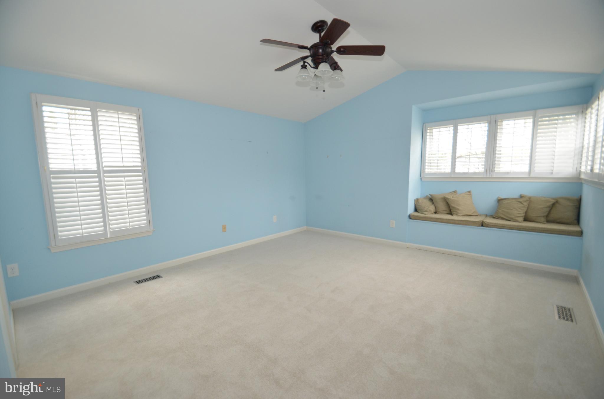 KINGSTOWNE - Residential Lease