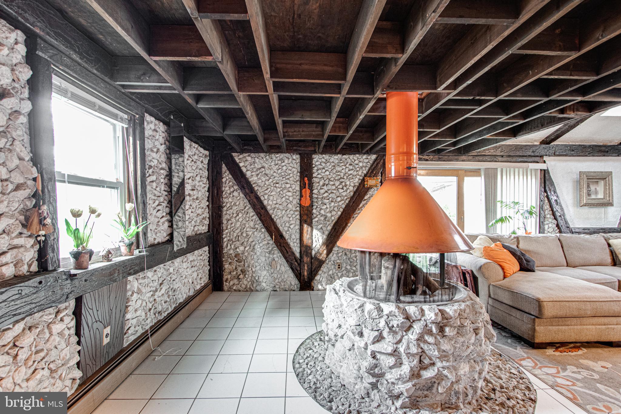 EASTERN TERRACE - Residential