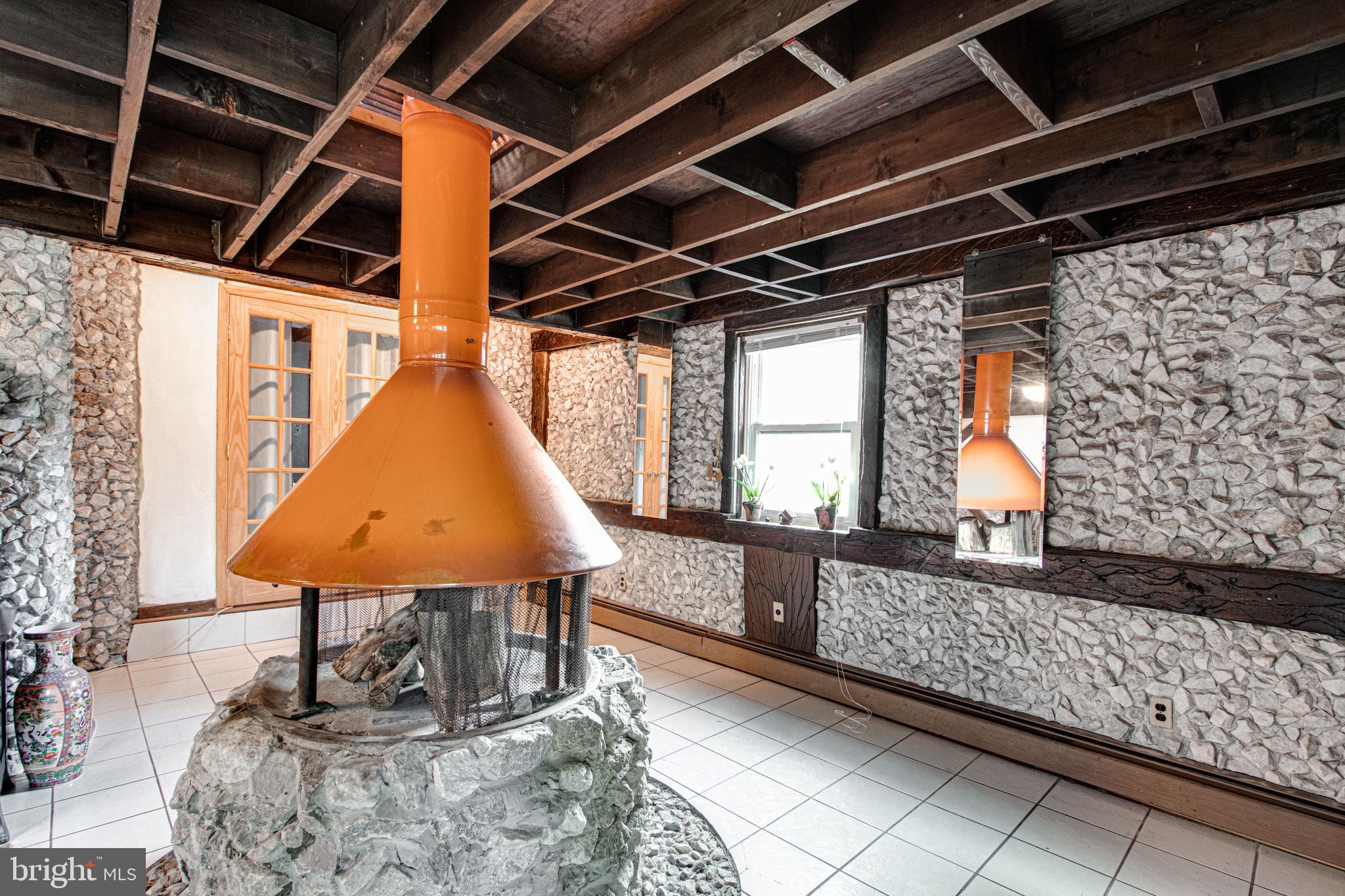 EASTERN TERRACE - Residential