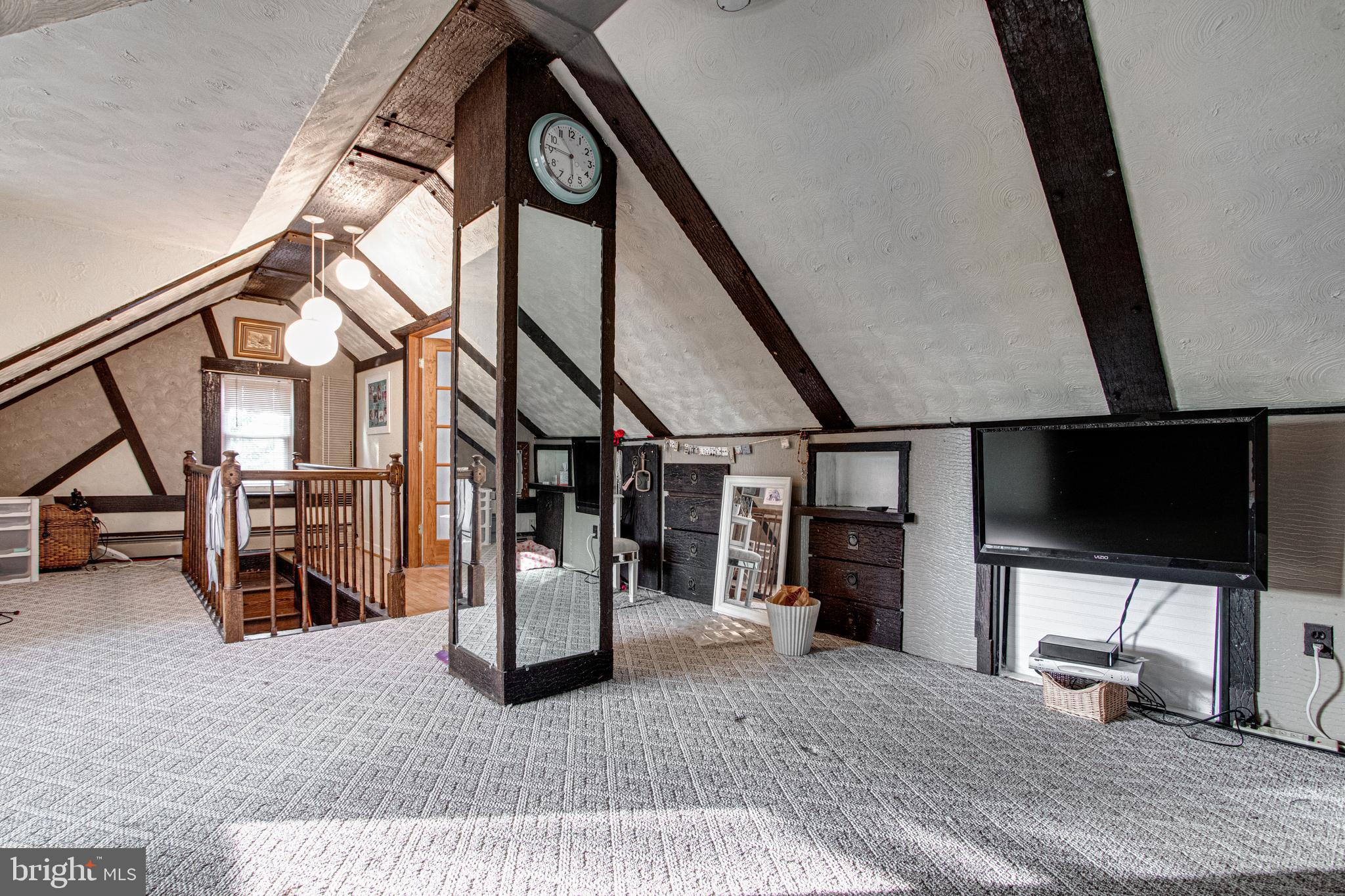 EASTERN TERRACE - Residential