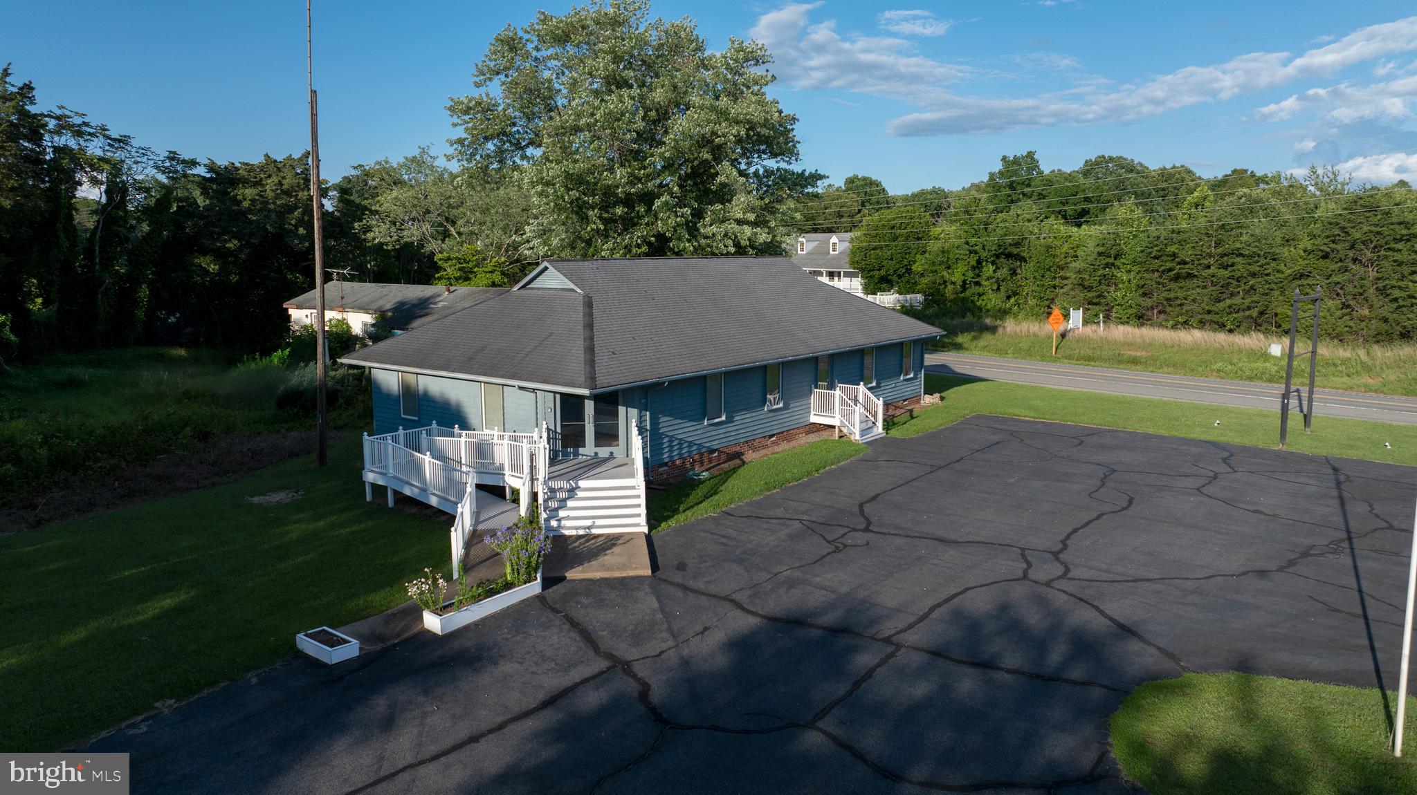 13001 LAKE ANNA VILLAGE DRIVE